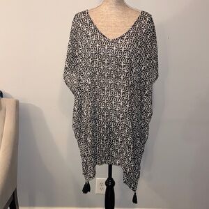 Kona Sol swim cover up Tunic.  NWOT Kona Sol Swimsuit cover up
Kona size XL